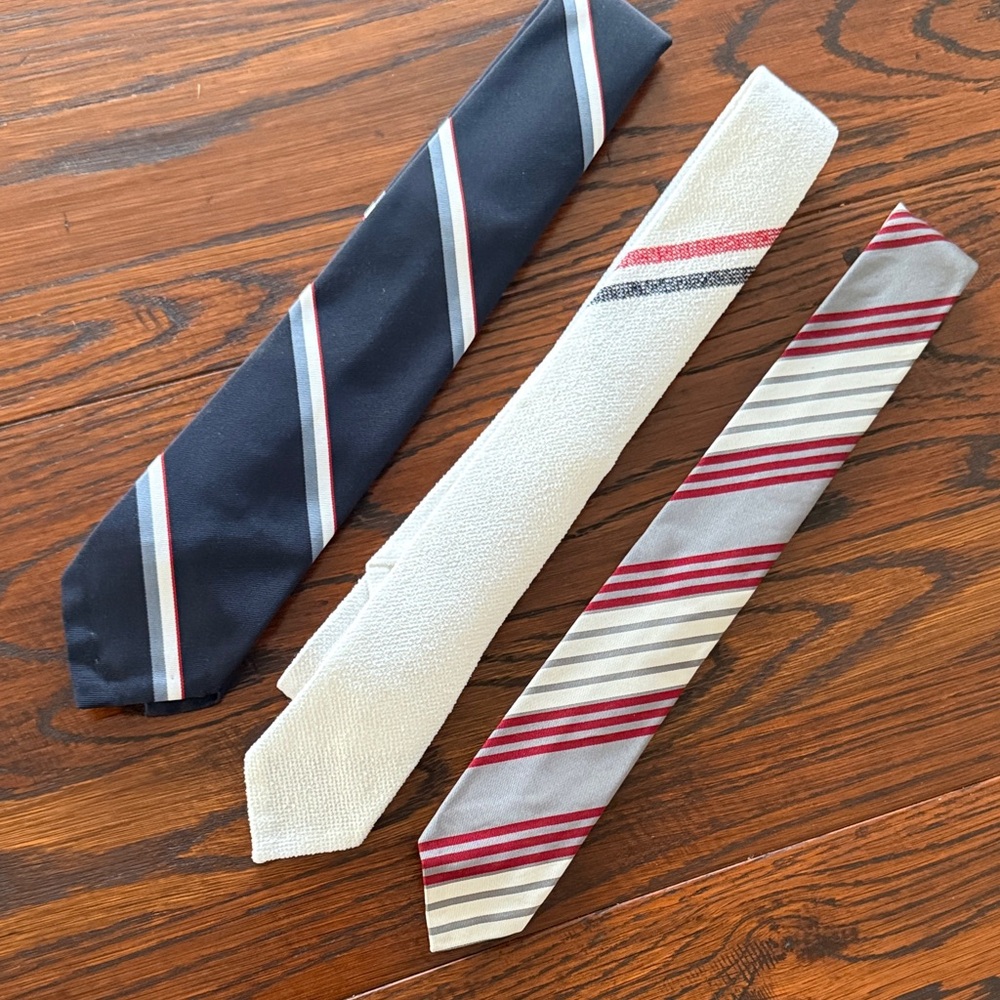 3 Thom Browne Men’s Ties